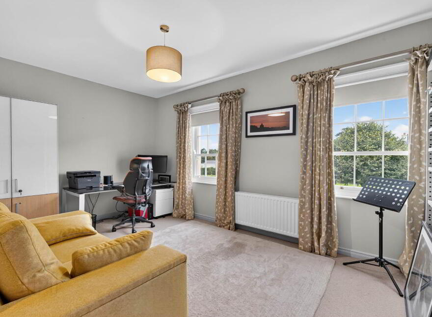 37 Kildare Park, Strangford, BT30 7GY