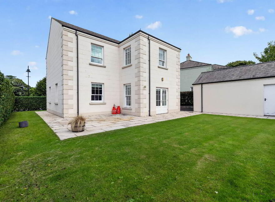 37 Kildare Park, Strangford, BT30 7GY