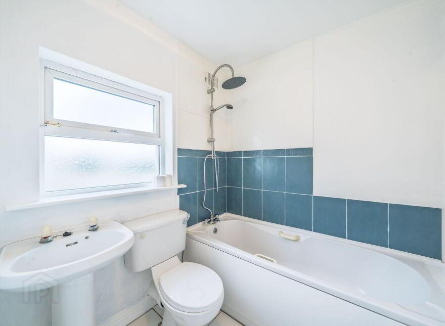 12 Chestnut Crescent, Johnstown Wood, Johnstown, C15RDY2