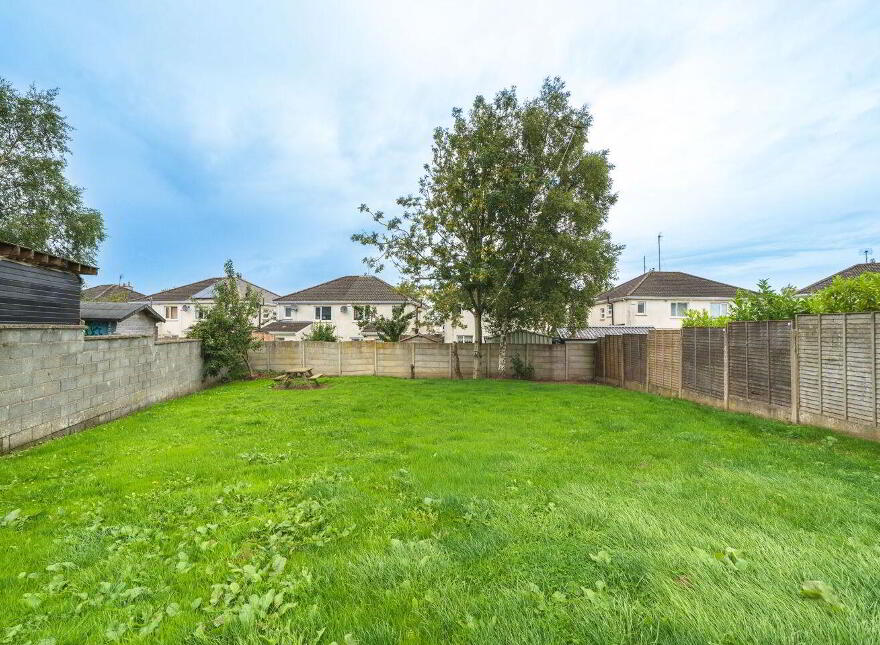 12 Chestnut Crescent, Johnstown Wood, Johnstown, C15RDY2