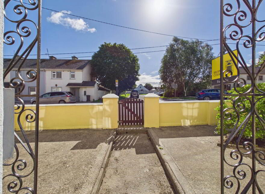 Main Street, Piltown, E32YX21