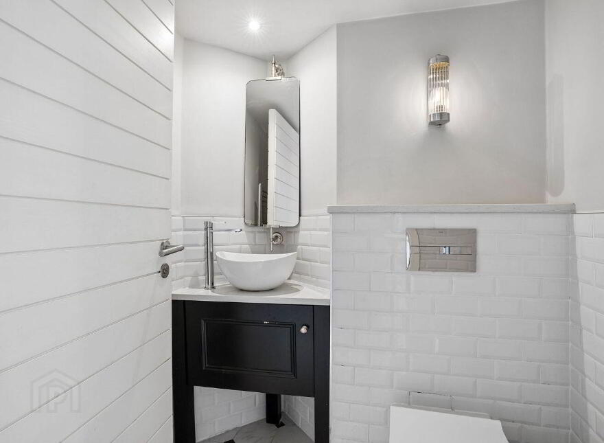 Apartment 1 32 The Coombe, The Coombe, D08DY9Y