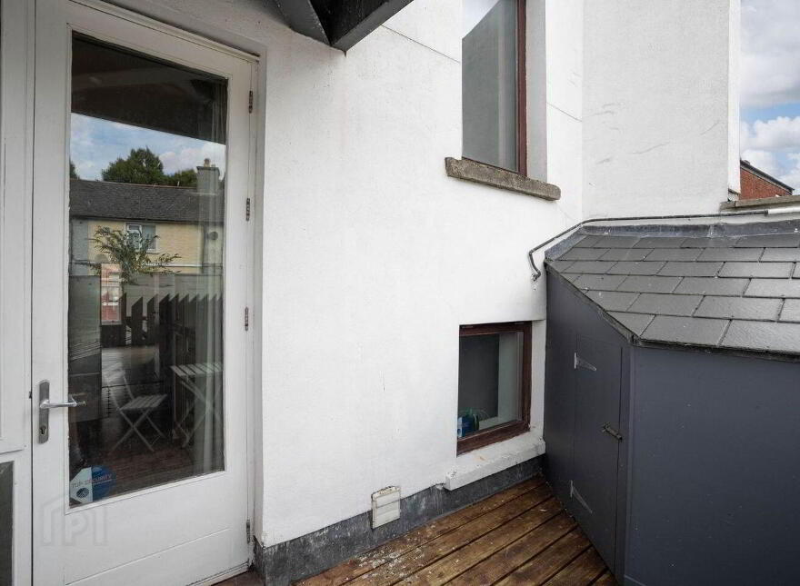 Apartment 1 32 The Coombe, The Coombe, D08DY9Y