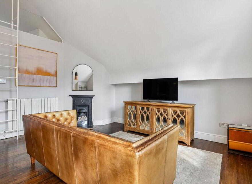 Apartment 3 32 The Coombe, The Coombe, D08X314