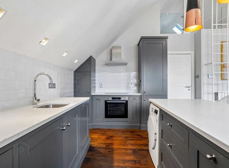 Apartment 3 32 The Coombe, The Coombe, D08X314