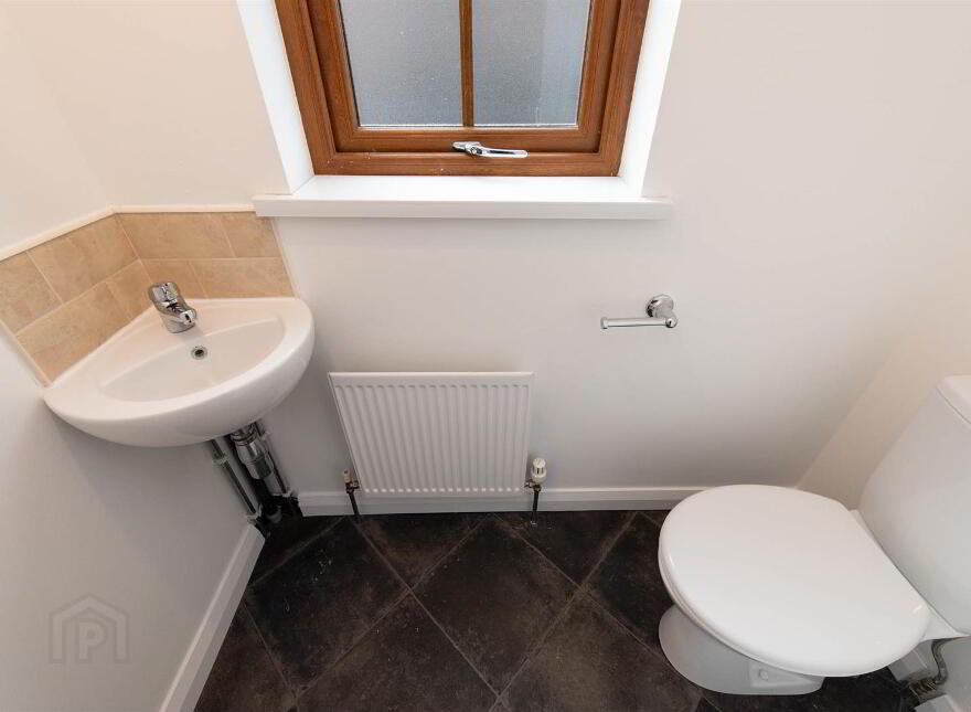 22 Cloverdale, Dromore, Blackskull, BT25 1GX