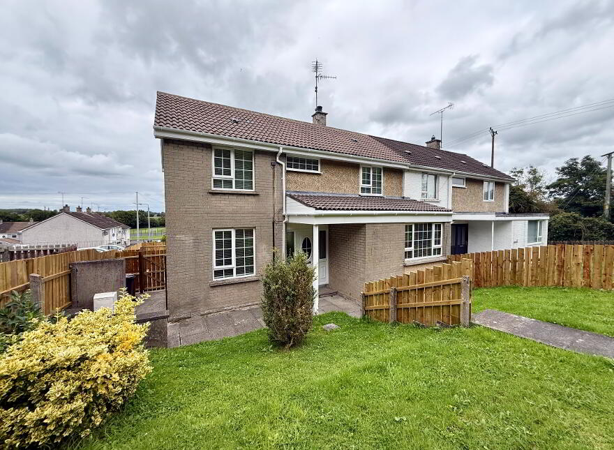 9 Aghanore Walk, Armagh, BT61 8EJ