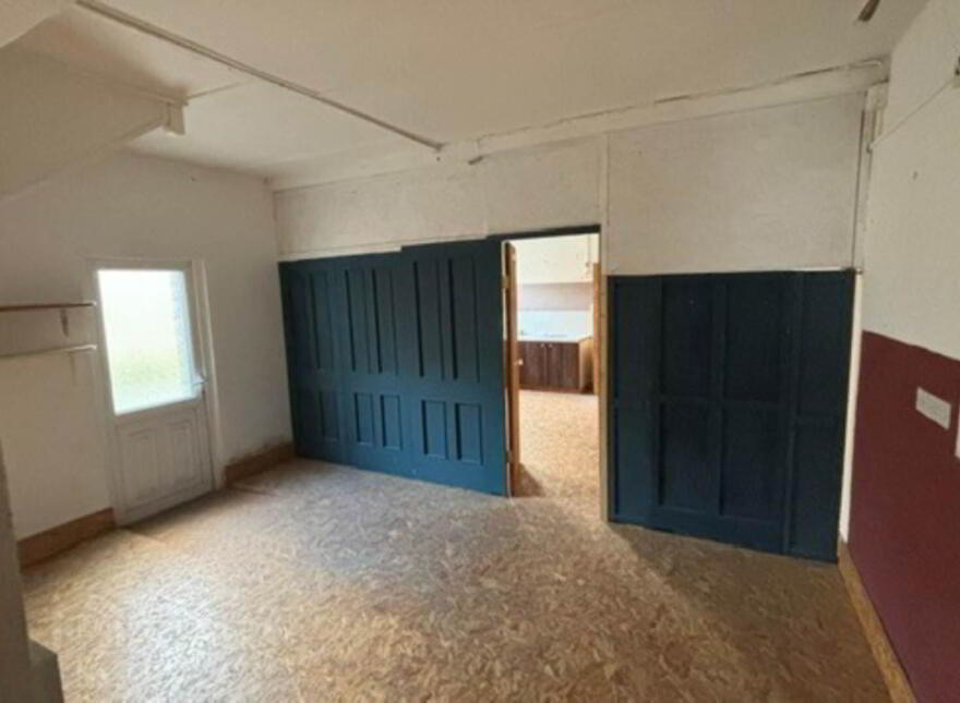 Saint Brendan`s Street, Portumna, H53K6H2
