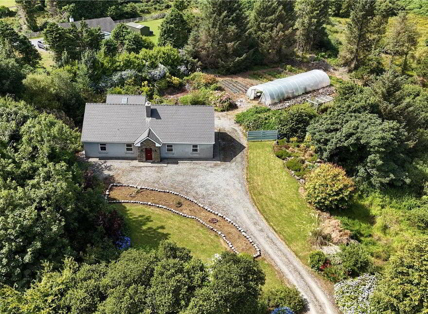 Ardbear, Clifden, H71WD56