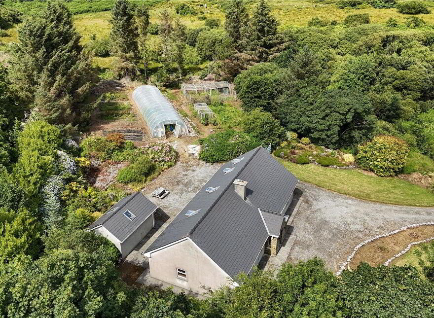 Ardbear, Clifden, H71WD56