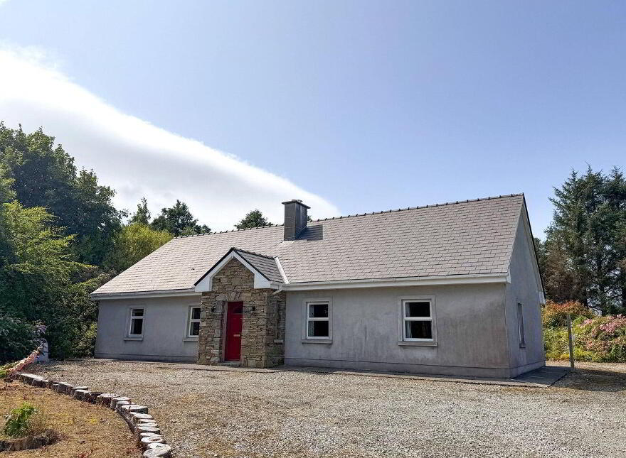 Ardbear, Clifden, H71WD56