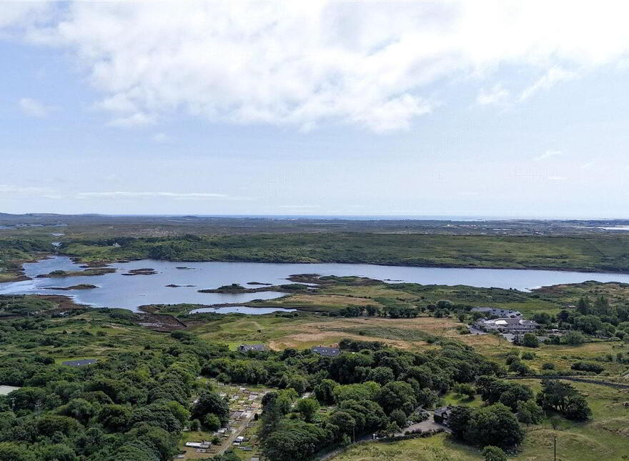 Ardbear, Clifden, H71WD56