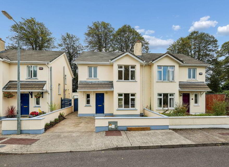 4 Saint Michael's Court, Athy, R14PA43