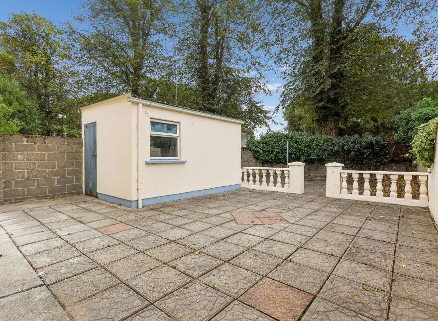 4 Saint Michael's Court, Athy, R14PA43