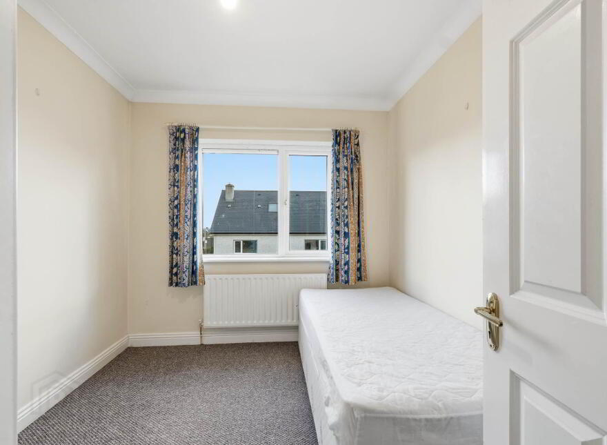 7 Rossmór, Pontoon Road, Castlebar, F23NV07