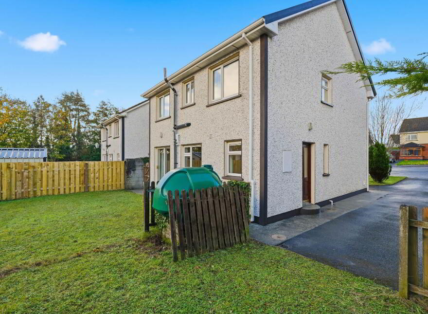 7 Rossmór, Pontoon Road, Castlebar, F23NV07