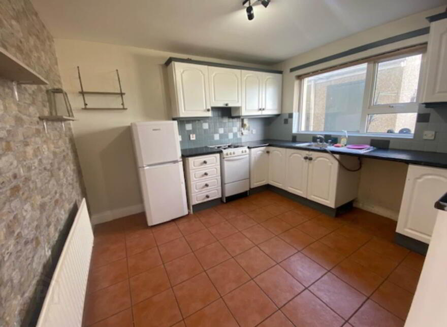 2 Ballyduff Terrace, Lifford, F93VY5H