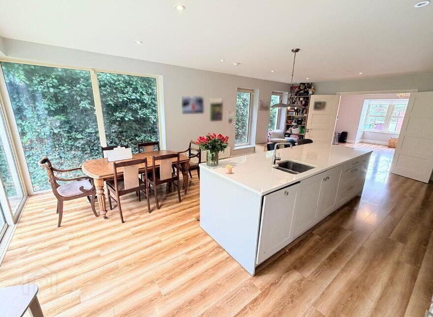 Applewood, Croaghta Park, Glasheen, T12P2FA