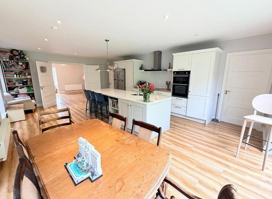 Applewood, Croaghta Park, Glasheen, T12P2FA
