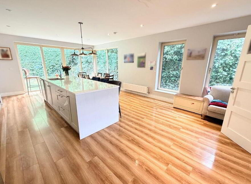 Applewood, Croaghta Park, Glasheen, T12P2FA