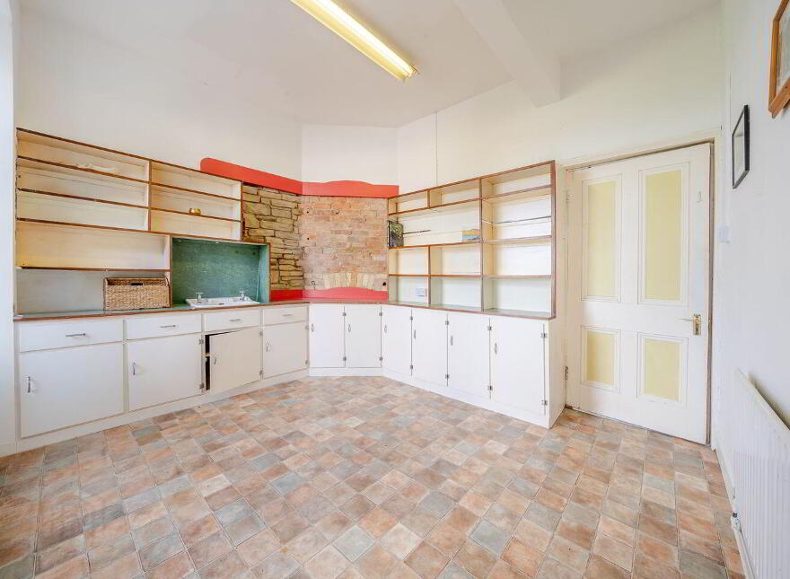 Carrowkibbock Lower, Ballycastle, F26XH01
