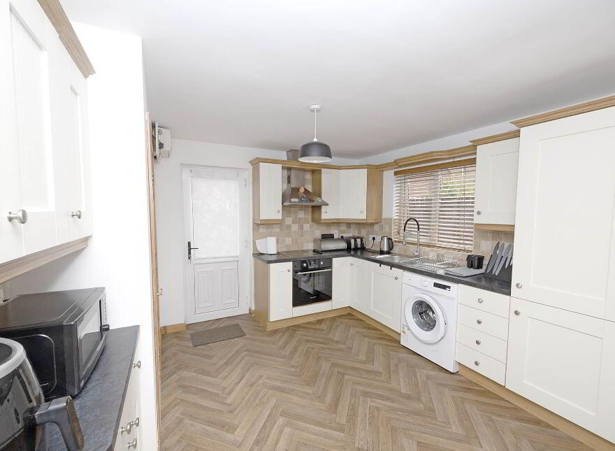 73 Larkfield Meadows, Craigavon, BT65 5JD