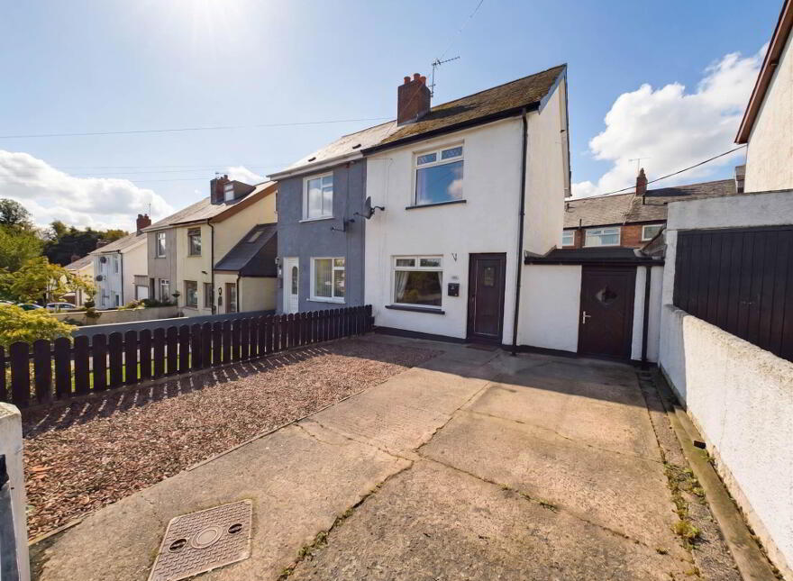 46 Sunnymede Park, Dunmurry, Belfast, BT17 0PU