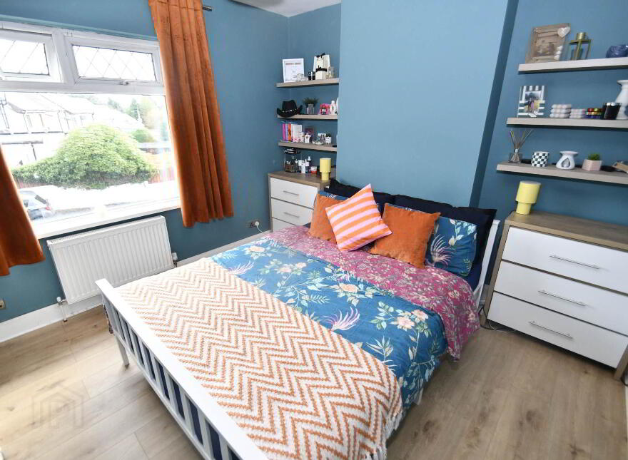46 Sunnymede Park, Dunmurry, Belfast, BT17 0PU