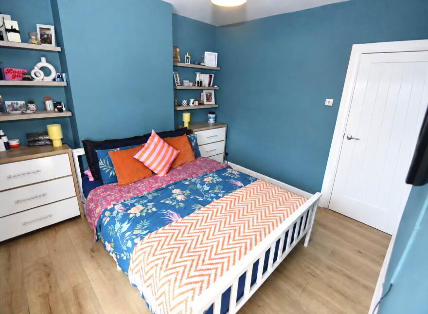 46 Sunnymede Park, Dunmurry, Belfast, BT17 0PU