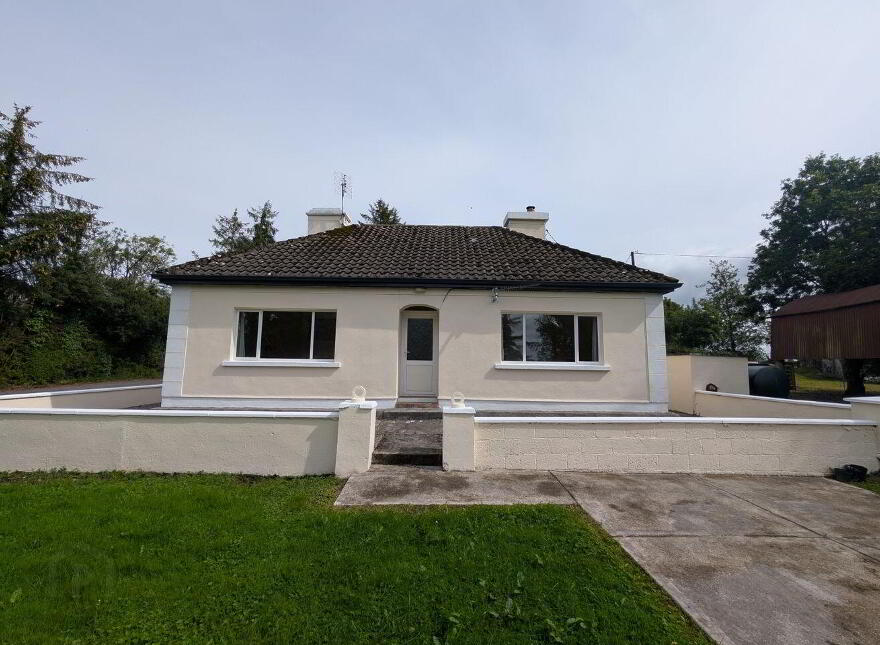 Dunmaynor, Killasser, F12NP38