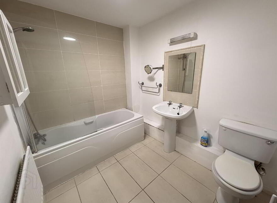 Apartment 54 St. Johns Wharf 1-3 Laganbank Road, Belfast, BT1 3LT