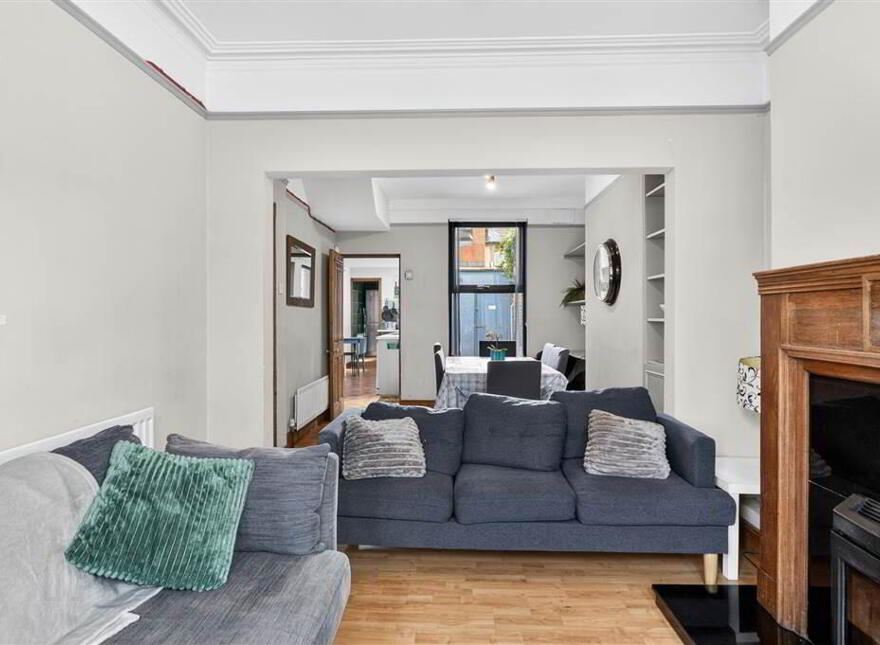 41 Sandhurst Drive, Stranmillis, Belfast, BT9 5AY
