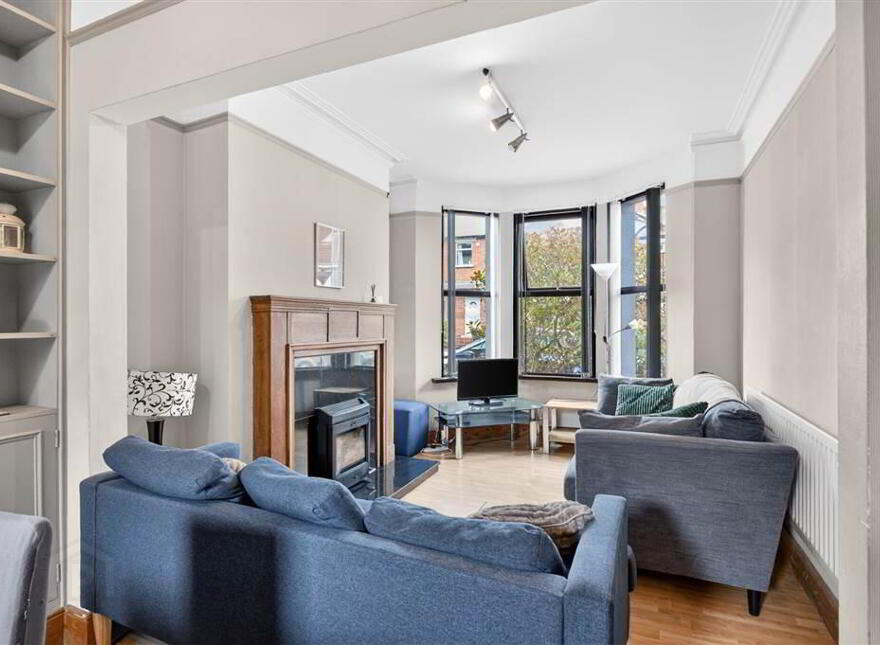 41 Sandhurst Drive, Stranmillis, Belfast, BT9 5AY