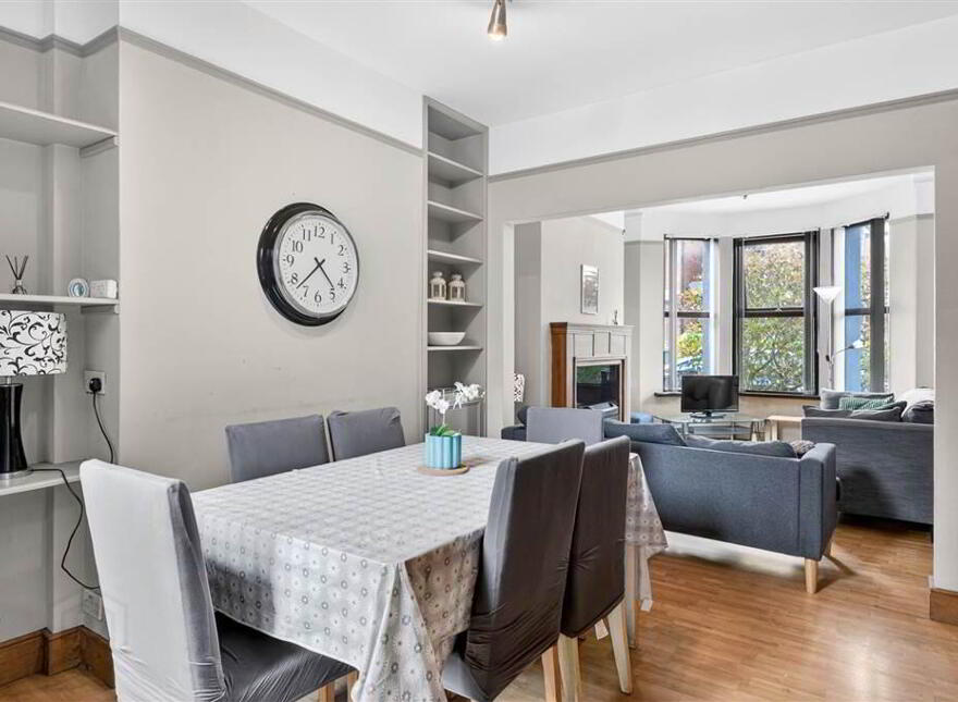 41 Sandhurst Drive, Stranmillis, Belfast, BT9 5AY