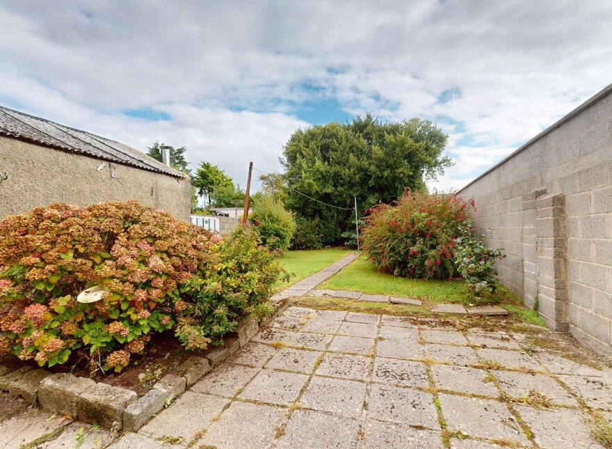 18 St. Aidan's Crescent, Wexford Town, Y35E7N3