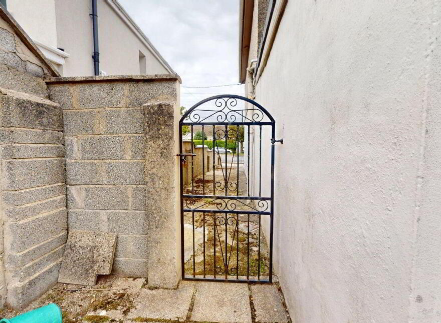 18 St. Aidan's Crescent, Wexford Town, Y35E7N3
