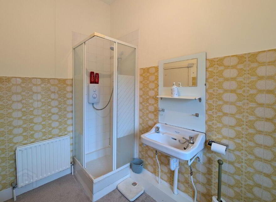 Church Street, Charlestown, F12E2N2