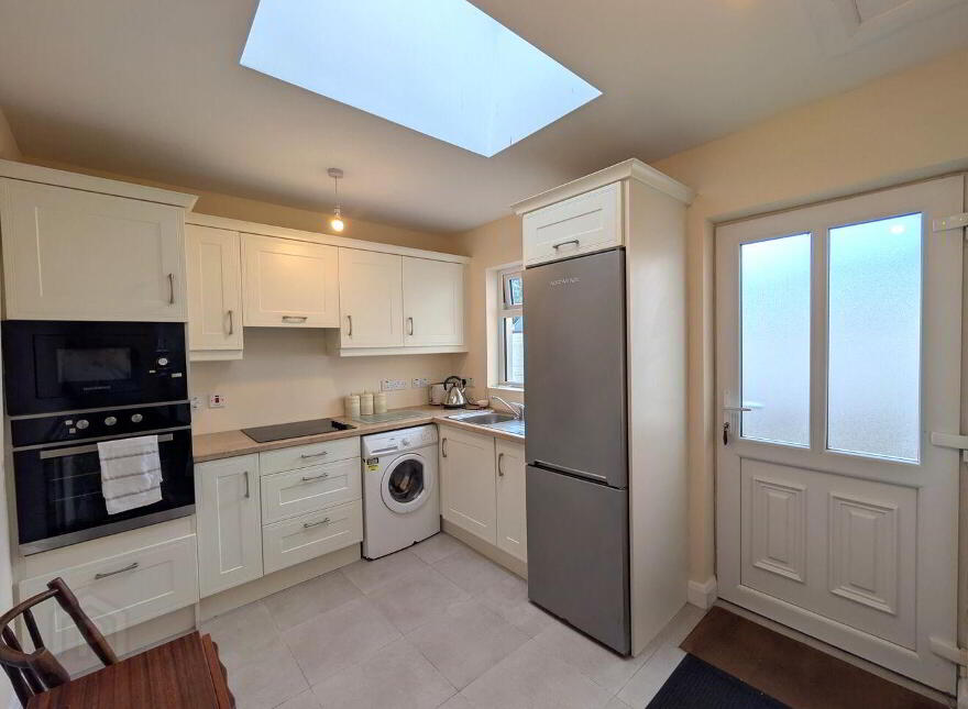 Church Street, Charlestown, F12E2N2