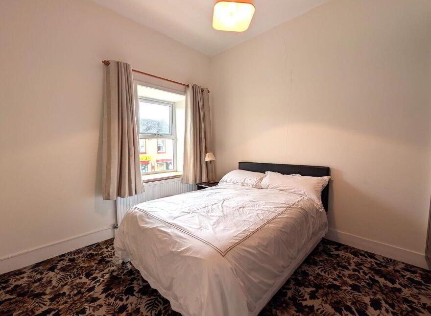 Church Street, Charlestown, F12E2N2
