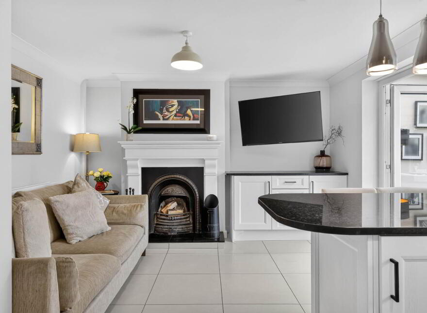 23 Riverside Drive, Lisburn, BT27 4HE