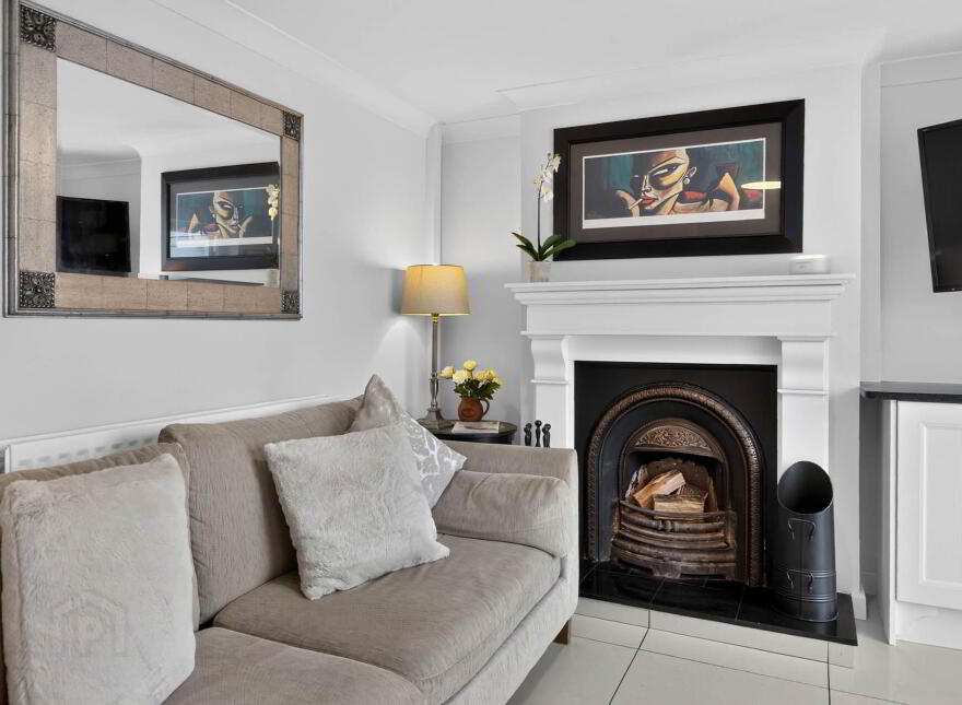 23 Riverside Drive, Lisburn, BT27 4HE