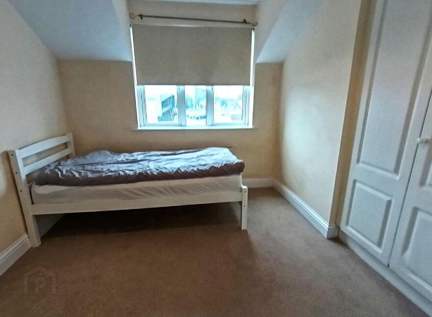Carrig Midhe, Corbally