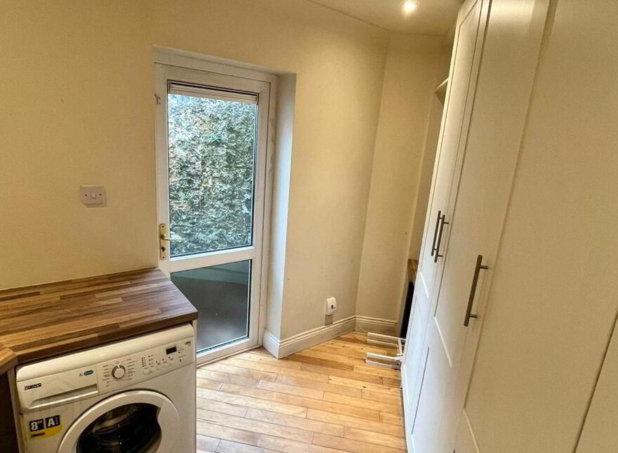 The Gables, Castle Avenue, Silversprings, T23D3H3