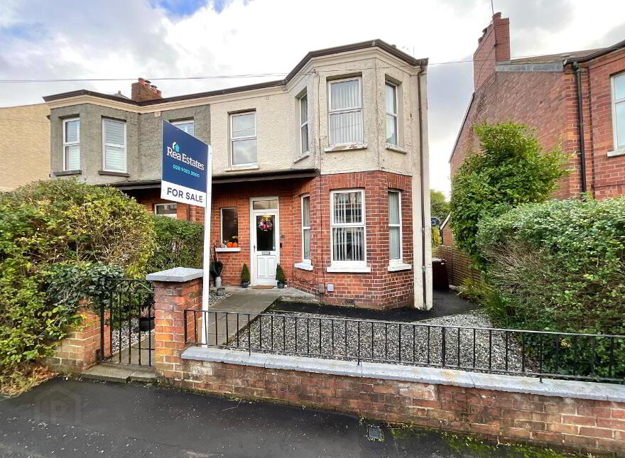 15 Wheatfield Gardens, Belfast, BT14 7HU