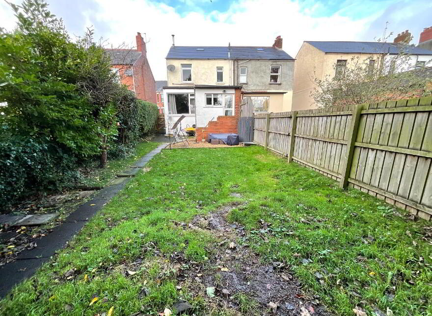 15 Wheatfield Gardens, Belfast, BT14 7HU