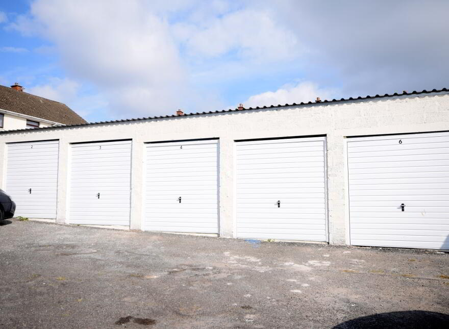10 Enniskeen Avenue, Newtoanbbey, BT37 9HN