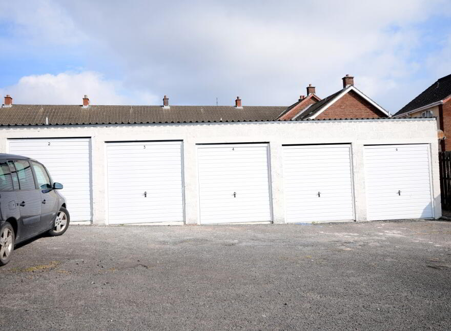 10 Enniskeen Avenue, Newtoanbbey, BT37 9HN