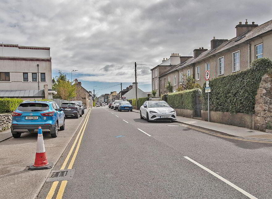 5 Fairlane, O'Connell St, Dungarvan, X35F426