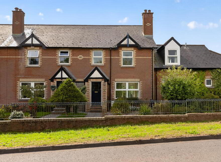 5 Railway Cottages, Bridge Road, Helen's Bay, BT19 1TE