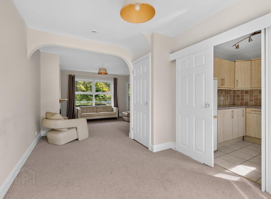 5 Railway Cottages, Bridge Road, Helen's Bay, BT19 1TE